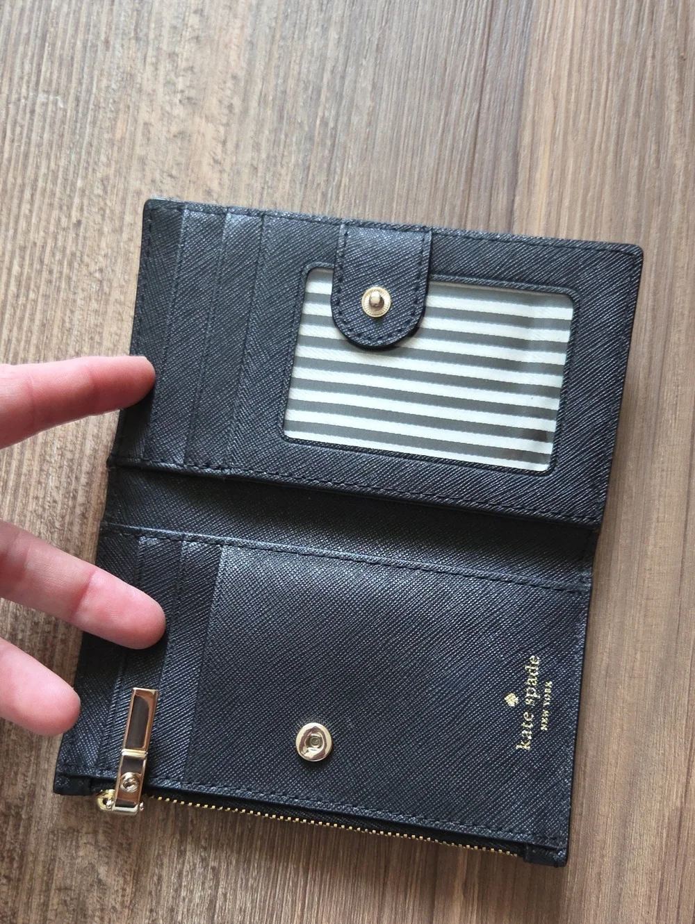 kate spade Black Saffiano Zip Card Pouch with Gold Hardware